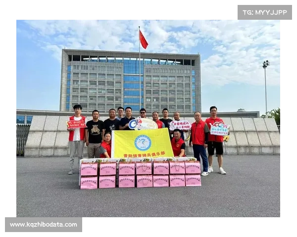 俱乐部公益行开展，球员探望病童获好评